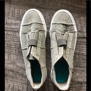 BLOWFISH SLIP-ON SNEAKERS